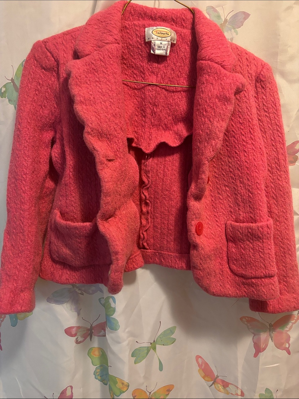 Shrunken sweater